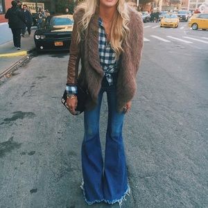 ISO SHOW ME UR MUMU HIGH RISE BELL BOTTOMS